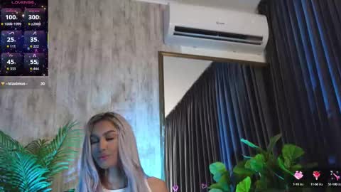 KarlaBart online show from October 12, 8:00 pm