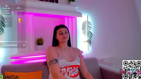 karlenegriess online show from February 21, 6:27 am