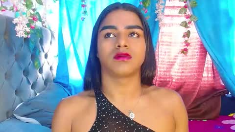 KARLY.  online show from October 3, 12:13 pm