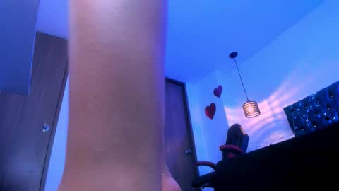Snapshot of karol_dl chatting on September 12, 1:35 pm karol dl online show from September 12, 1:35 pm