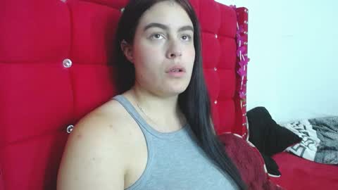 Snapshot of karolay_su chatting on February 19, 2:22 pm ARIANNA online show from February 19, 2:22 pm