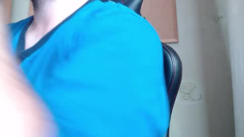 Snapshot of karolhorny96 chatting on September 25, 7:48 am Karol online show from September 25, 7:48 am