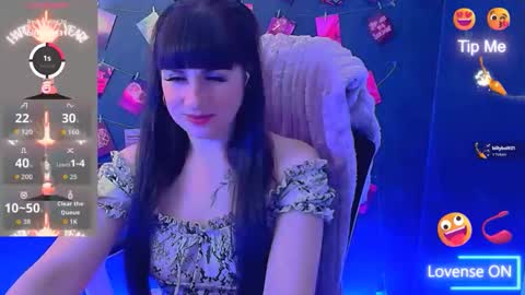 Caroline online show from April 17, 5:54 am