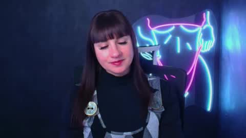 Caroline online show from December 10, 9:55 am