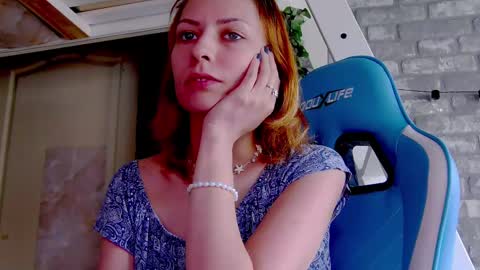 karoline121 online show from March 10, 12:06 pm