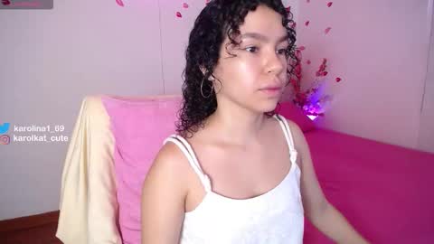 Snapshot of karolkat_1 chatting on October 13, 2:41 pm Karolina 3 online show from October 13, 2:41 pm