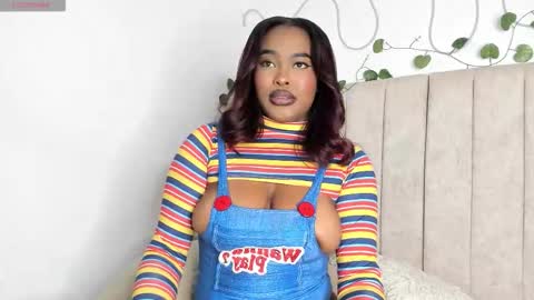           online show from March 24, 10:38 pm