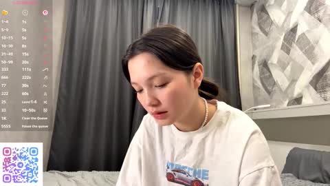 Kira online show from November 21, 12:47 pm