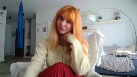 Snapshot of kat_here chatting on October 20, 8:41 am Katya online show from October 20, 8:41 am