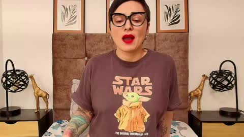 Snapshot of kat_paradisse chatting on September 21, 7:29 pm kat paradisse online show from September 21, 7:29 pm