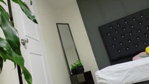 kataaleya__12 online show from December 2, 12:03 pm