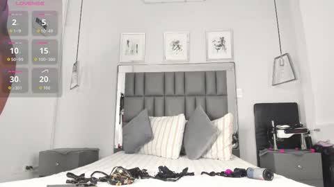 kataleya_west online show from March 23, 6:46 pm