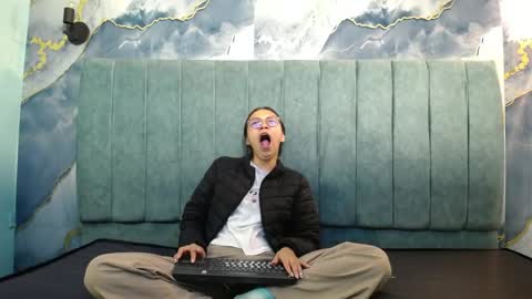 Katalina online show from April 16, 6:08 pm