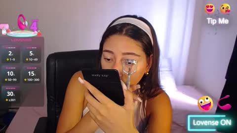 Snapshot of kate_arden chatting on October 6, 6:37 pm Carla Palmer online show from October 6, 6:37 pm