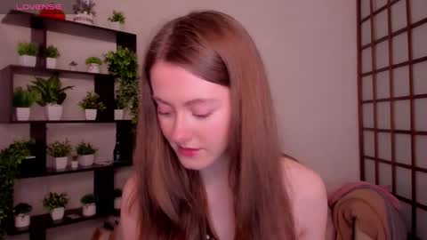 Kate online show from March 2, 2:38 am