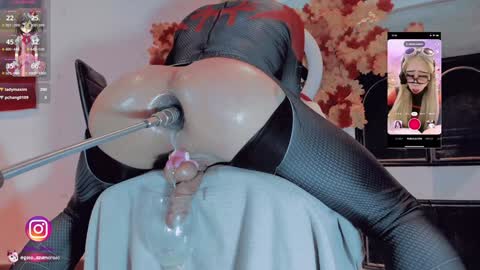 kate the pink girl online show from January 5, 4:14 am