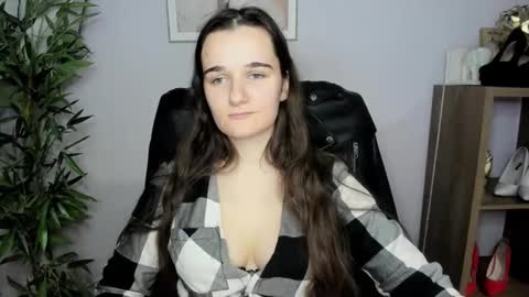 Kate  online show from December 21, 11:33 am