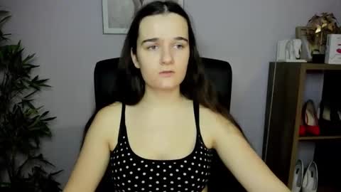 Kate  online show from January 12, 1:27 pm