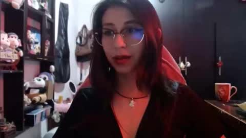 Kateeen18 online show from December 15, 2:51 am