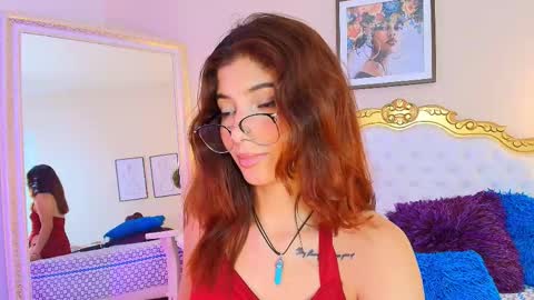 Snapshot of kateemartinez chatting on September 19, 8:23 pm katee Martinez online show from September 19, 8:23 pm