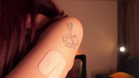 Kate online show from April 3, 9:27 am