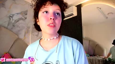 Im Katherine but call me Kate  online show from February 23, 11:33 am