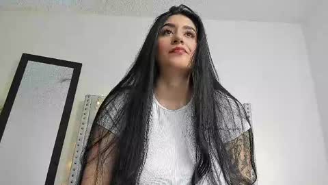 love meeee online show from April 26, 4:15 pm