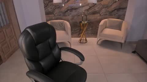 Snapshot of katesunder chatting on October 8, 12:22 pm K A T E online show from October 8, 12:22 pm