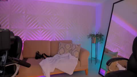 Snapshot of katesunder chatting on September 23, 7:53 pm K A T E online show from September 23, 7:53 pm