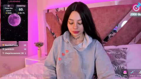 Snapshot of kathegomez_ chatting on February 23, 4:13 pm KatheGomez online show from February 23, 4:13 pm