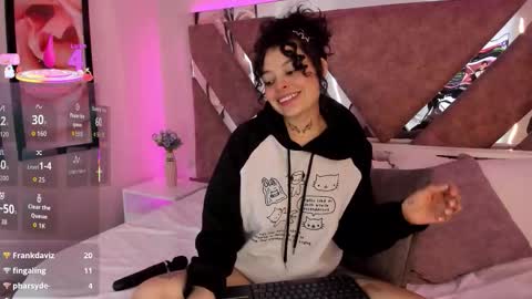 Snapshot of kathegomez_ chatting on October 1, 3:49 am KatheGomez online show from October 1, 3:49 am