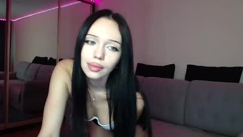 KathrineBerry online show from September 28, 6:11 am