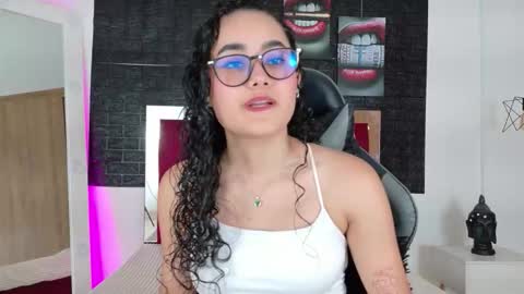 Snapshot of kathy_sc chatting on September 22, 8:24 pm Kate 3 - INSTAGRAM Kathy sc94 online show from September 22, 8:24 pm
