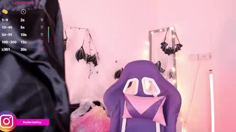 Katherine online show from October 31, 3:45 pm