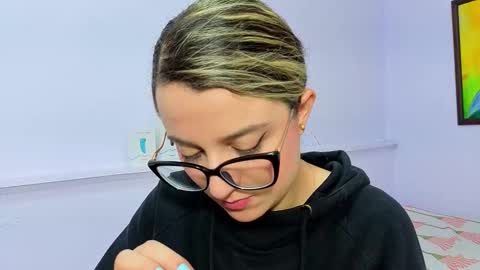 Khaterine online show from February 19, 12:26 pm