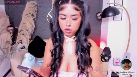 Snapshot of katia_high chatting on September 17, 2:15 am katia_high online show from September 17, 2:15 am
