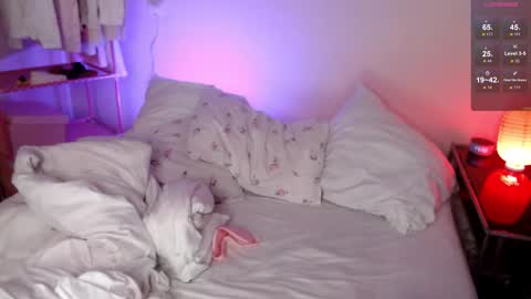 Katie Deville online show from November 22, 11:24 pm