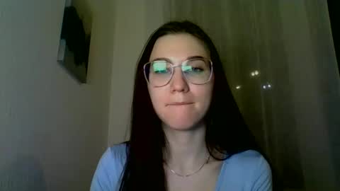 katie_foxi online show from February 17, 6:17 pm