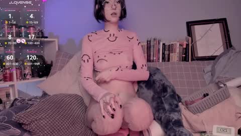 Snapshot of katkittykate chatting on October 18, 5:28 pm katkittykate online show from October 18, 5:28 pm