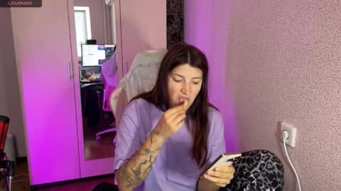   naked in pvt show 100 tk online show from September 14, 1:01 pm