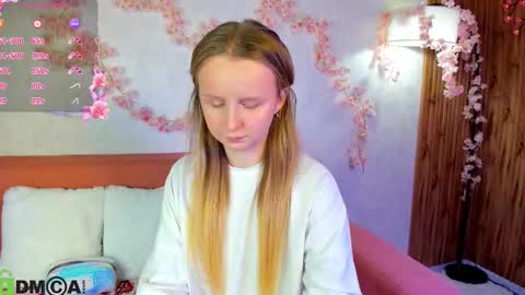 Katrina Bail online show from October 6, 1:34 am