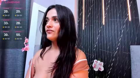 Snapshot of katrina_kaif_x chatting on February 26, 7:32 pm Keyla online show from February 26, 7:32 pm