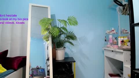 katrinetrixie online show from February 2, 7:21 pm