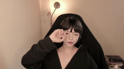 Snapshot of katsurotaro chatting on December 3, 3:50 pm katsuro online show from December 3, 3:50 pm