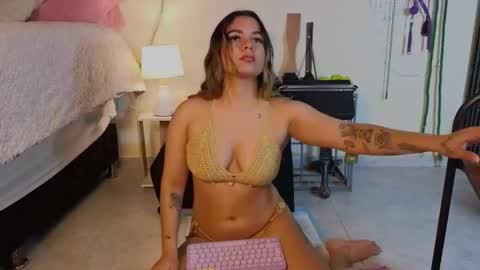 Katt  online show from April 27, 11:52 am