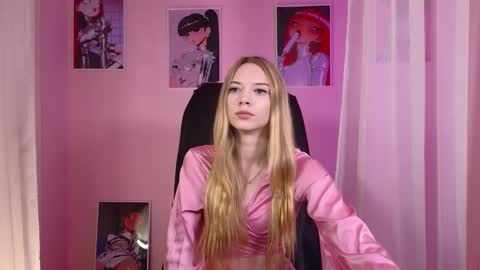 Snapshot of katt_yy chatting on February 1, 12:15 pm katt_yy online show from February 1, 12:15 pm