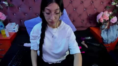 Snapshot of kattyqueenn chatting on October 11, 11:48 am katty online show from October 11, 11:48 am