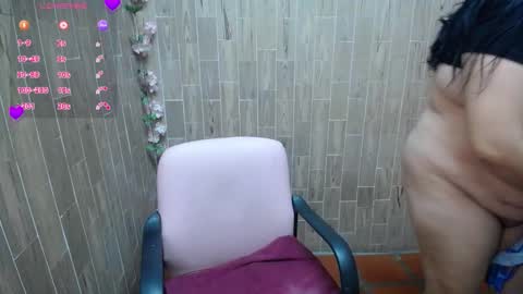 Katy online show from November 14, 1:52 am