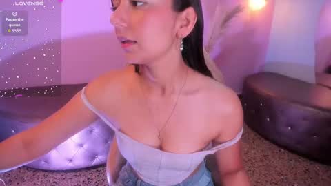 Snapshot of katy_sweet19 chatting on October 3, 7:44 pm Katy online show from October 3, 7:44 pm