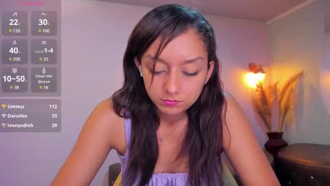 Snapshot of katy_sweet19 chatting on February 21, 1:33 am Katy online show from February 21, 1:33 am